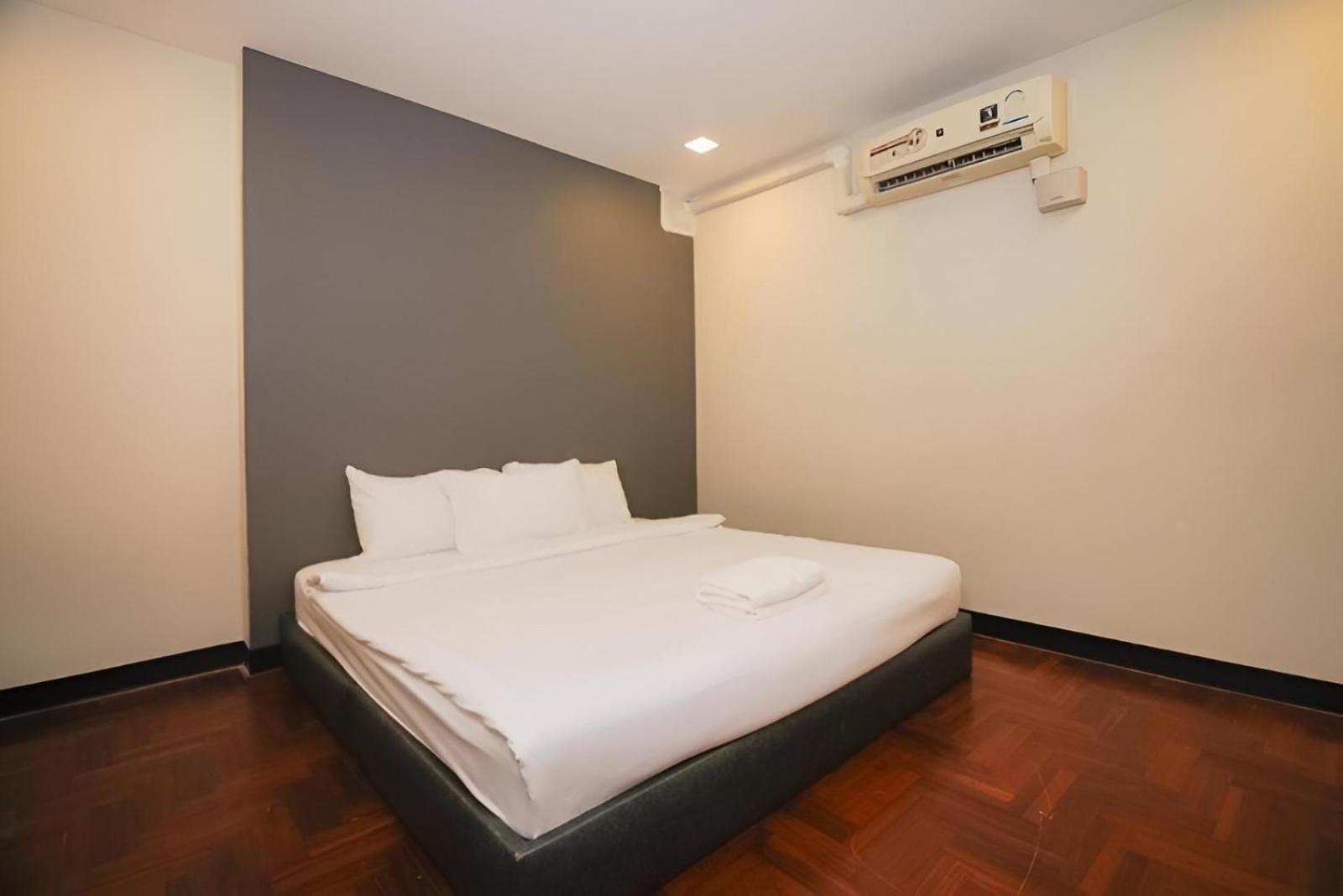 Go Inn Silom Bts Surasak Station - โกอินน์ สีลม บีทีเอส สถานีสุรศักดิ์ 1 بانكوك المظهر الخارجي الصورة